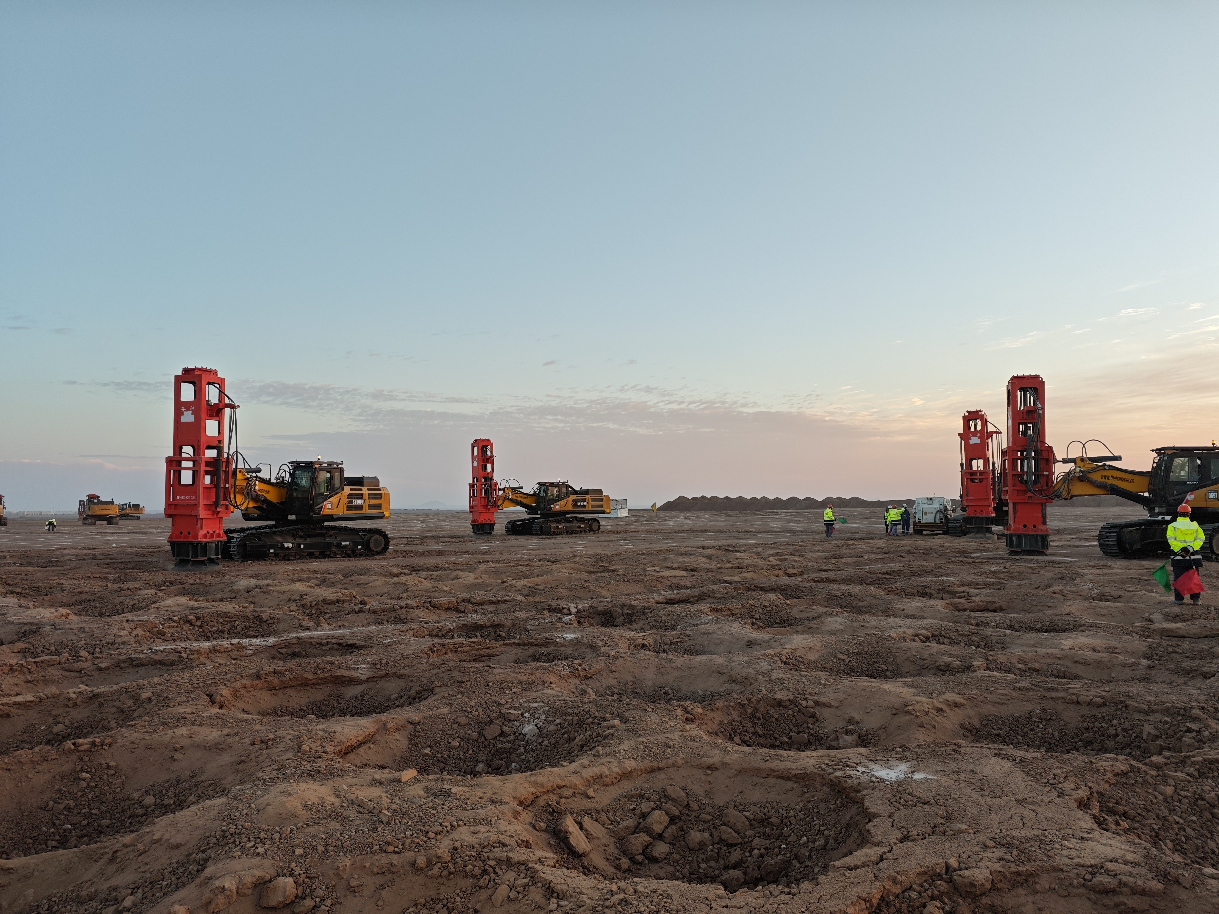 Rapid Impact Compaction, RIC Saudi Arabia, HC150, HC180, foundation compaction, ground improvement, soil compaction equipment, Madinah project, Saudi Arabia construction project, deep soil compaction