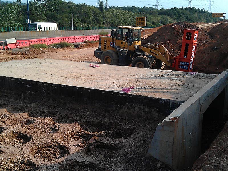 Construction of Rapid Impact Compaction on one side of culvert