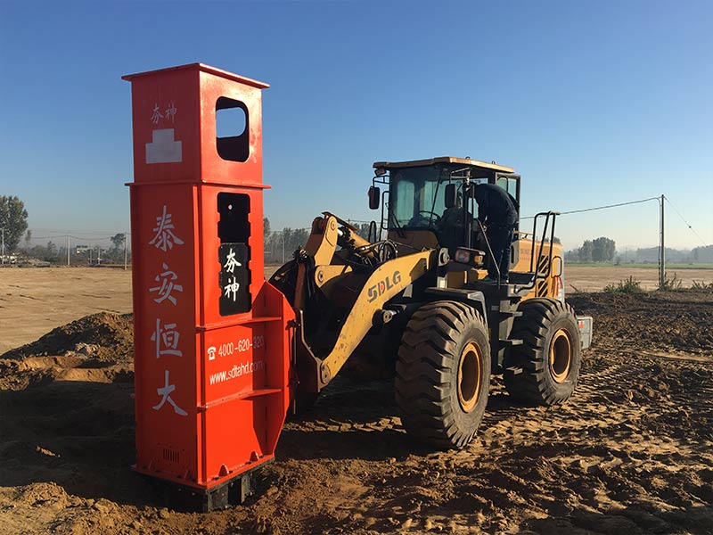 36kj rapid impact compactor is installed on the loader